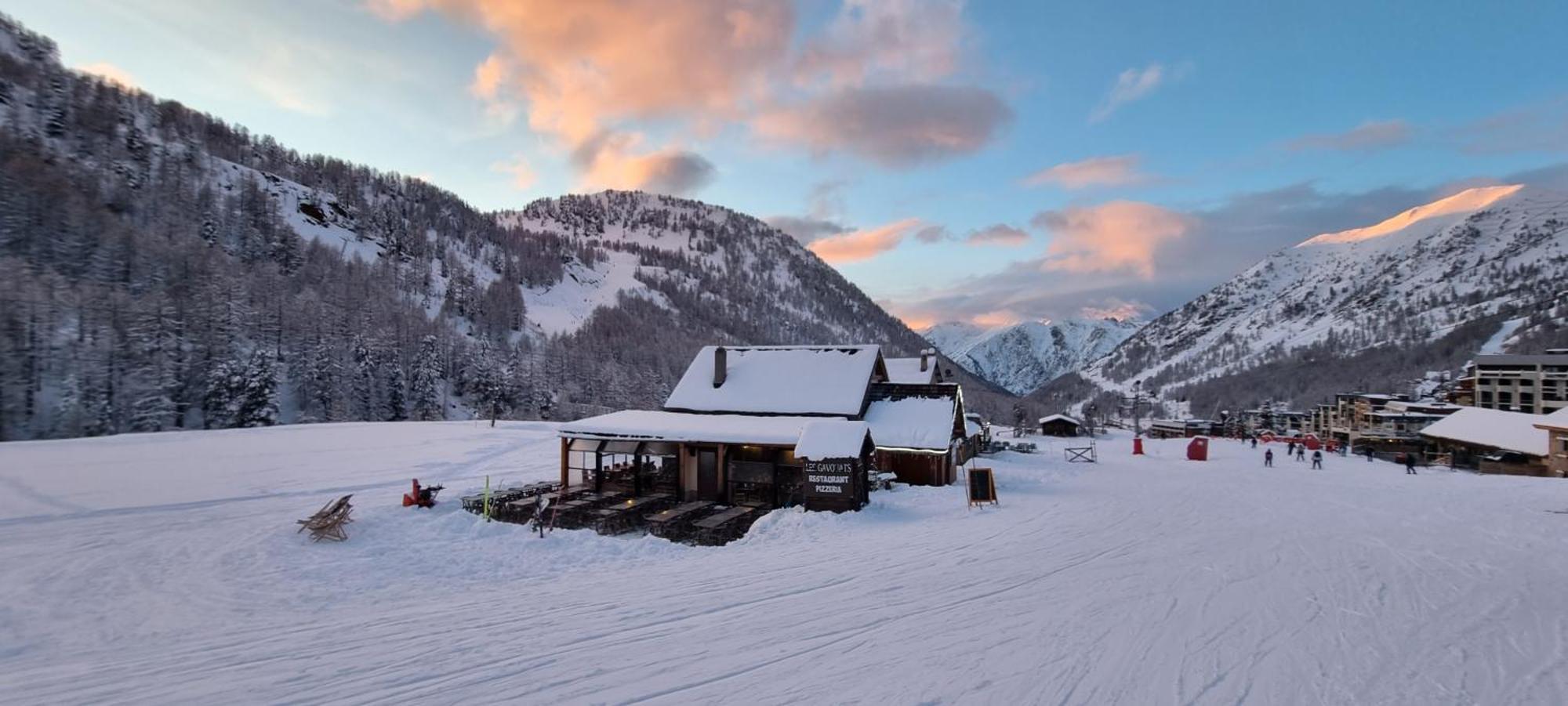 Apartamento Refuge Des Vues Alpines Isola 2000 Exterior foto
