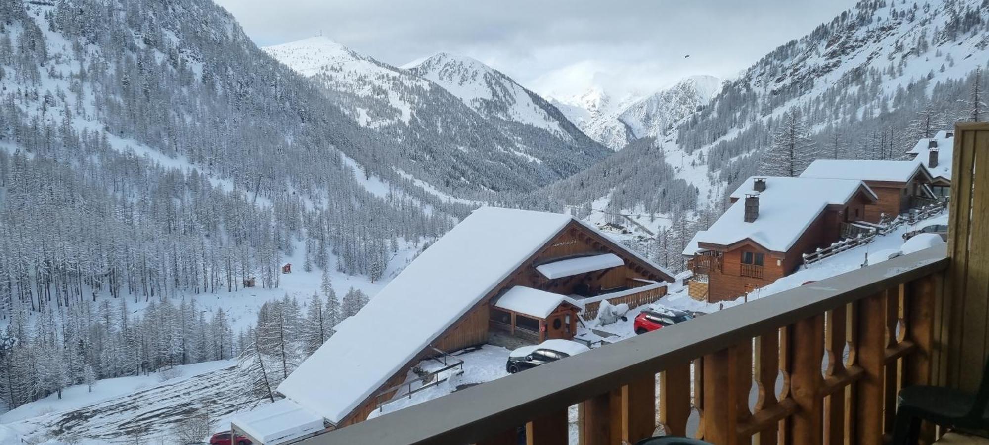 Apartamento Refuge Des Vues Alpines Isola 2000 Exterior foto