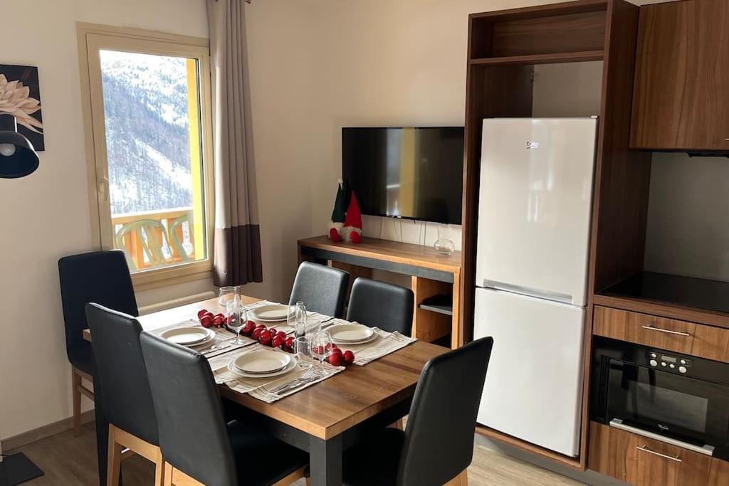 Apartamento Refuge Des Vues Alpines Isola 2000 Exterior foto